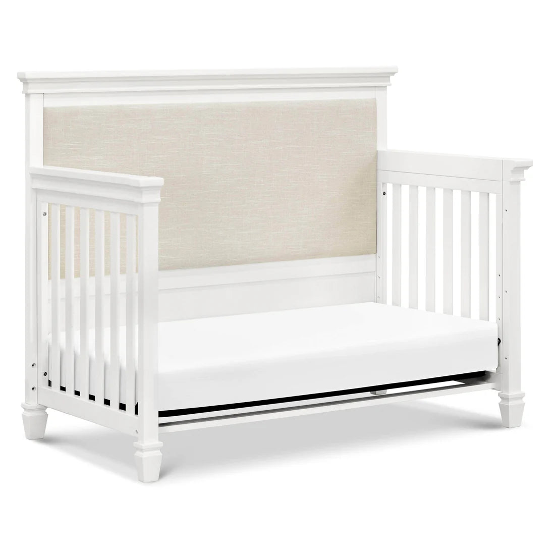 Darlington 4 in 1 Convertible Crib in Warm White