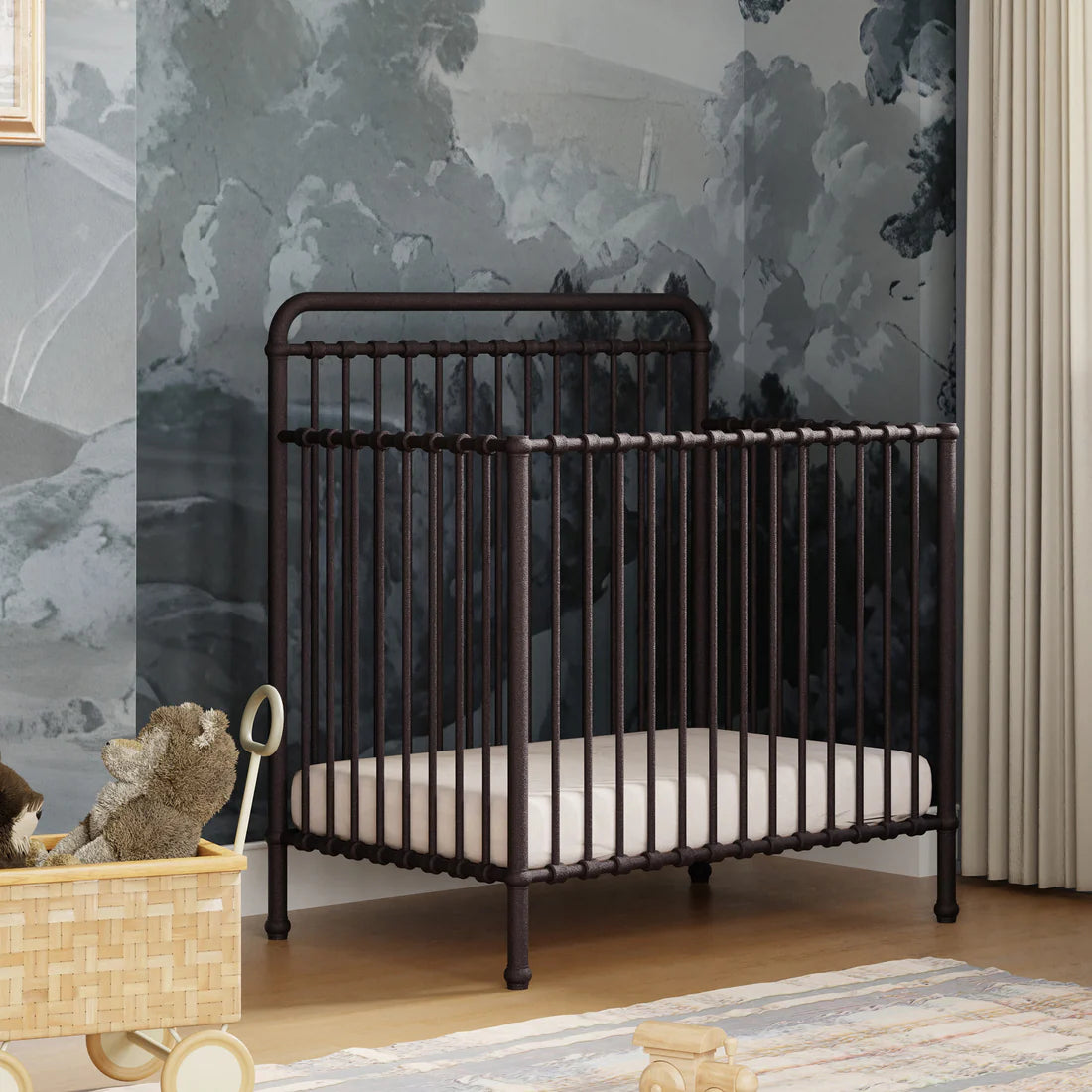 Winston 4 in 1 Convertible Mini Crib