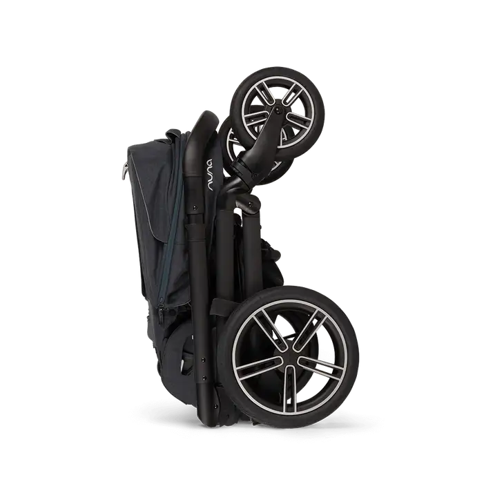 Nuna Mixx Next Stroller With Magnetic Buckle